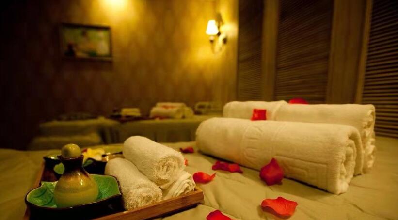 成都双流高端水疗spa会馆就这样带着清风月静抚慰了光阴悲喜